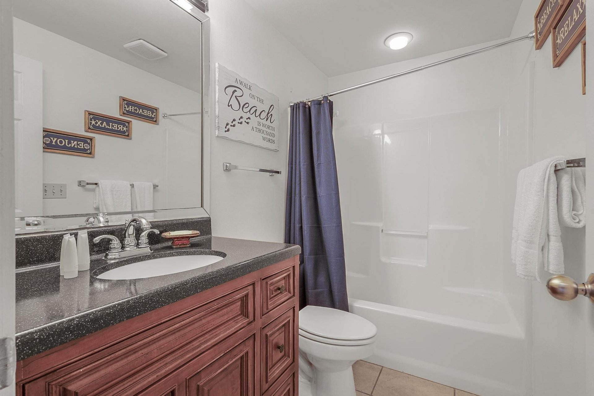 South Harbour 7E 7