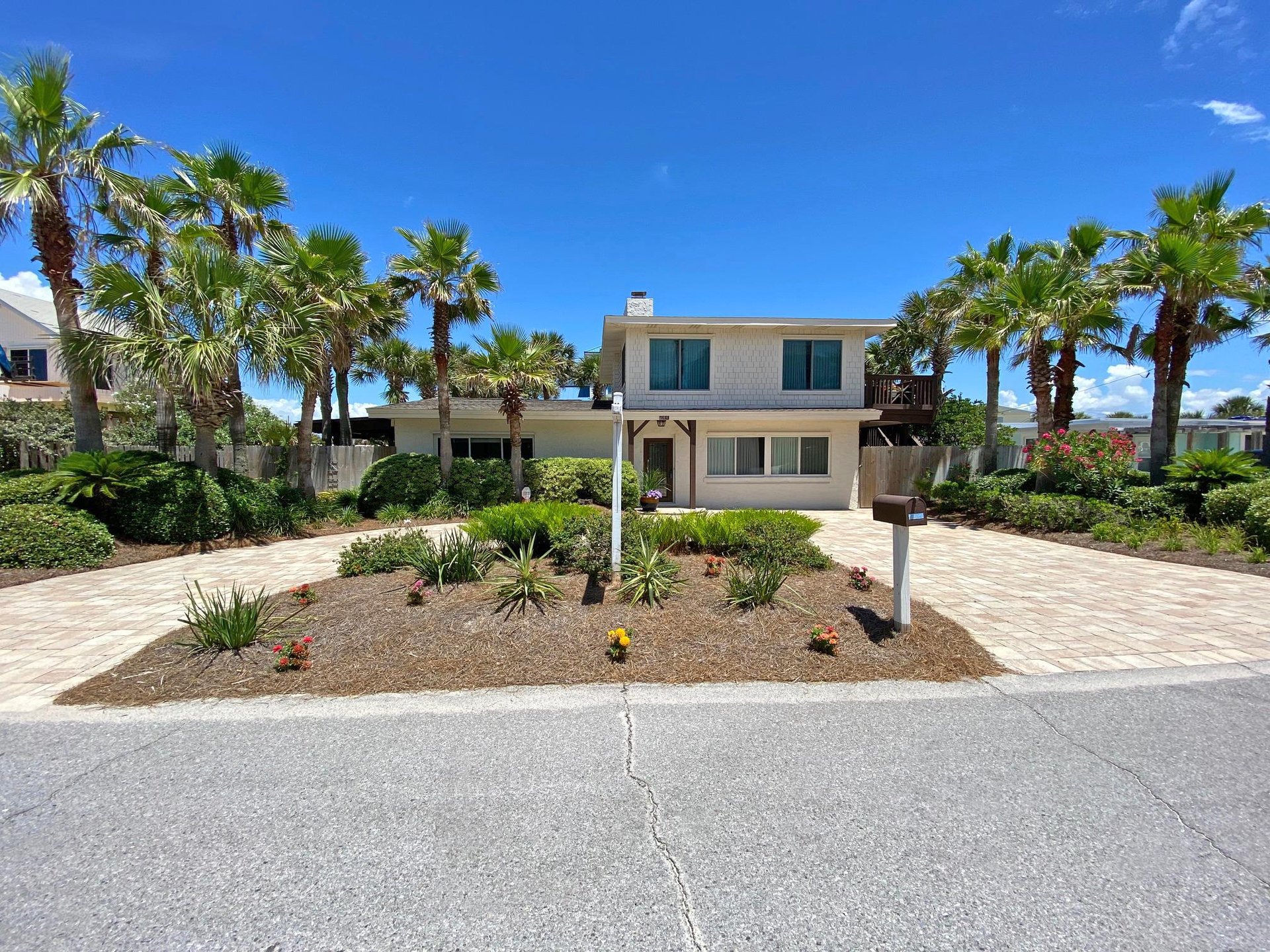 Ariola 103  Mermaid Oasis 2