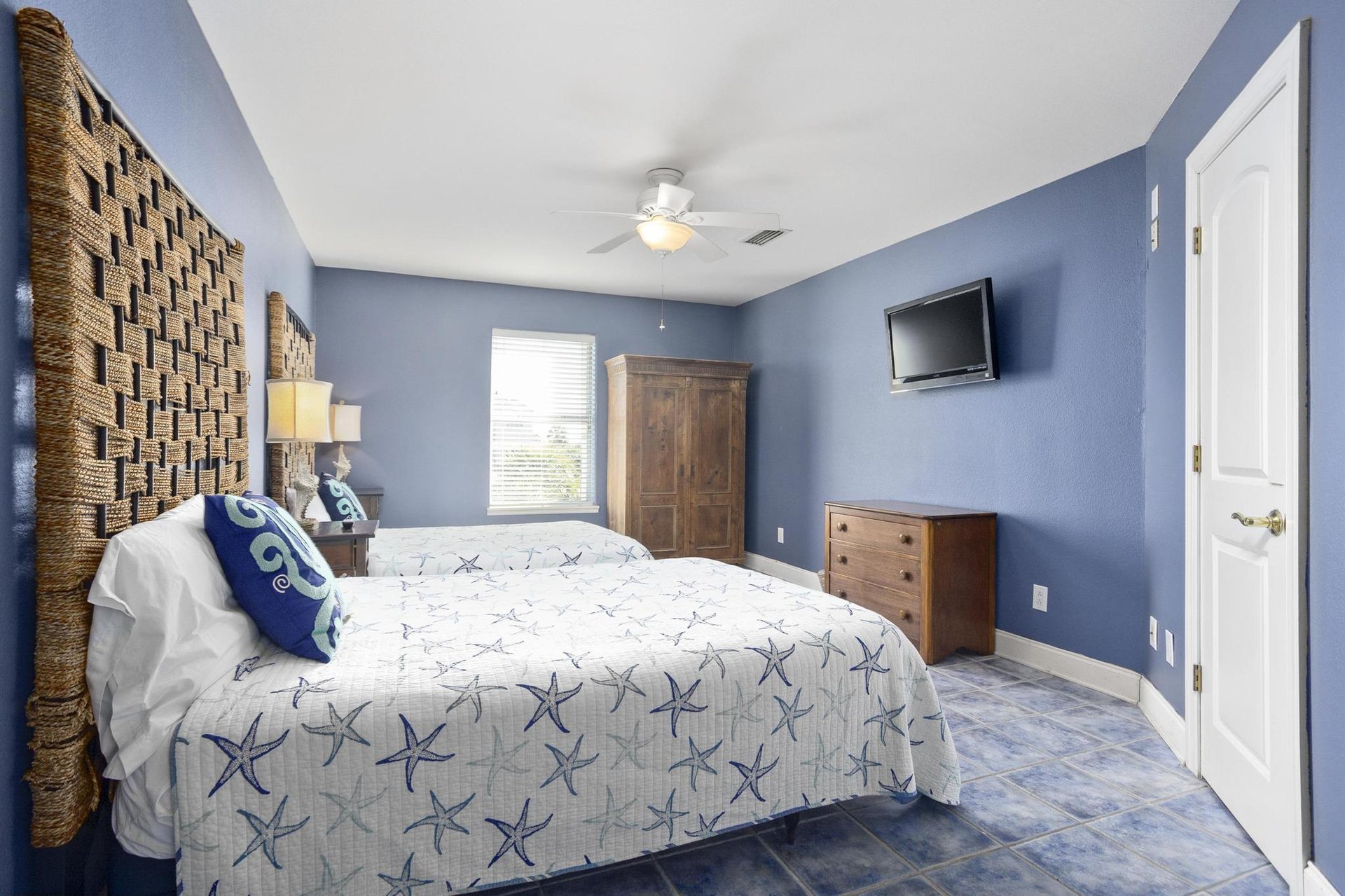 Maldonado 1206  Feeling Beachy 26