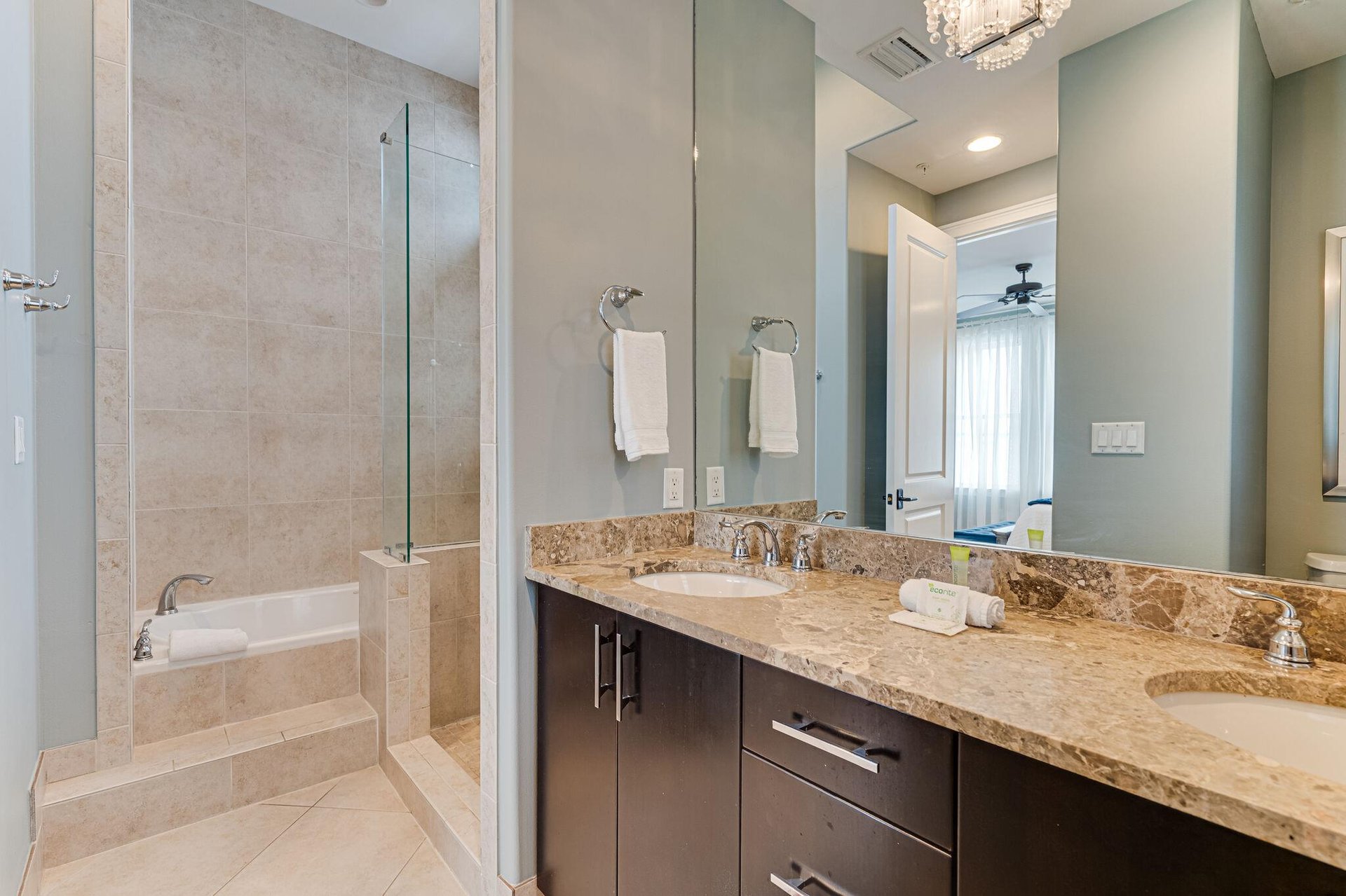 Ocean Front Escape 15
