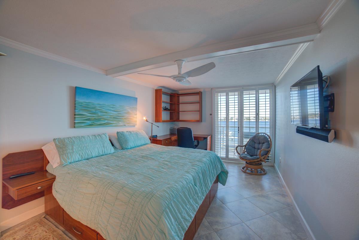 Sabine Yacht and Racquet Club 3D 21