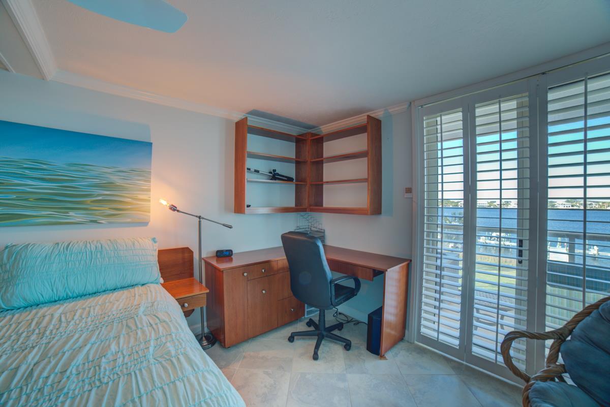 Sabine Yacht and Racquet Club 3D 23