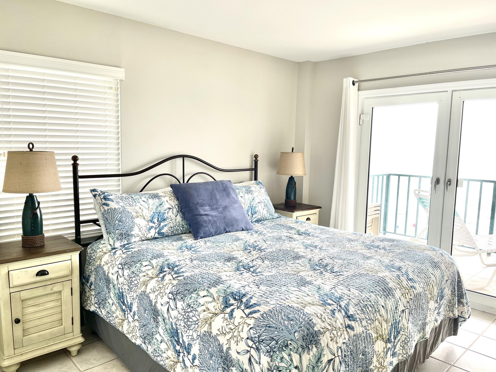 Surf Side Shores 2401 8