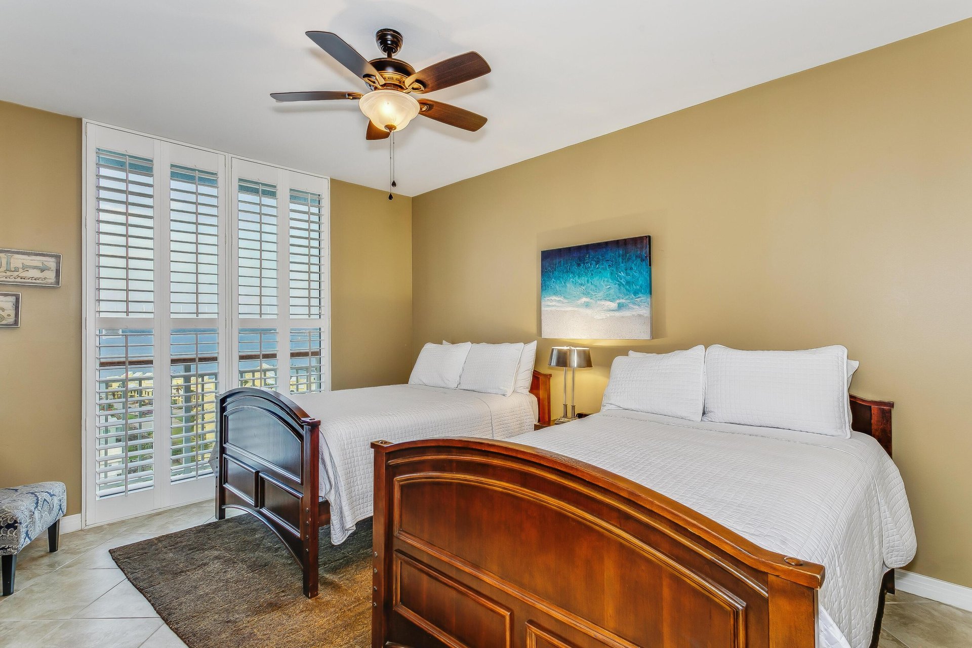 Beach Colony West 11F 22