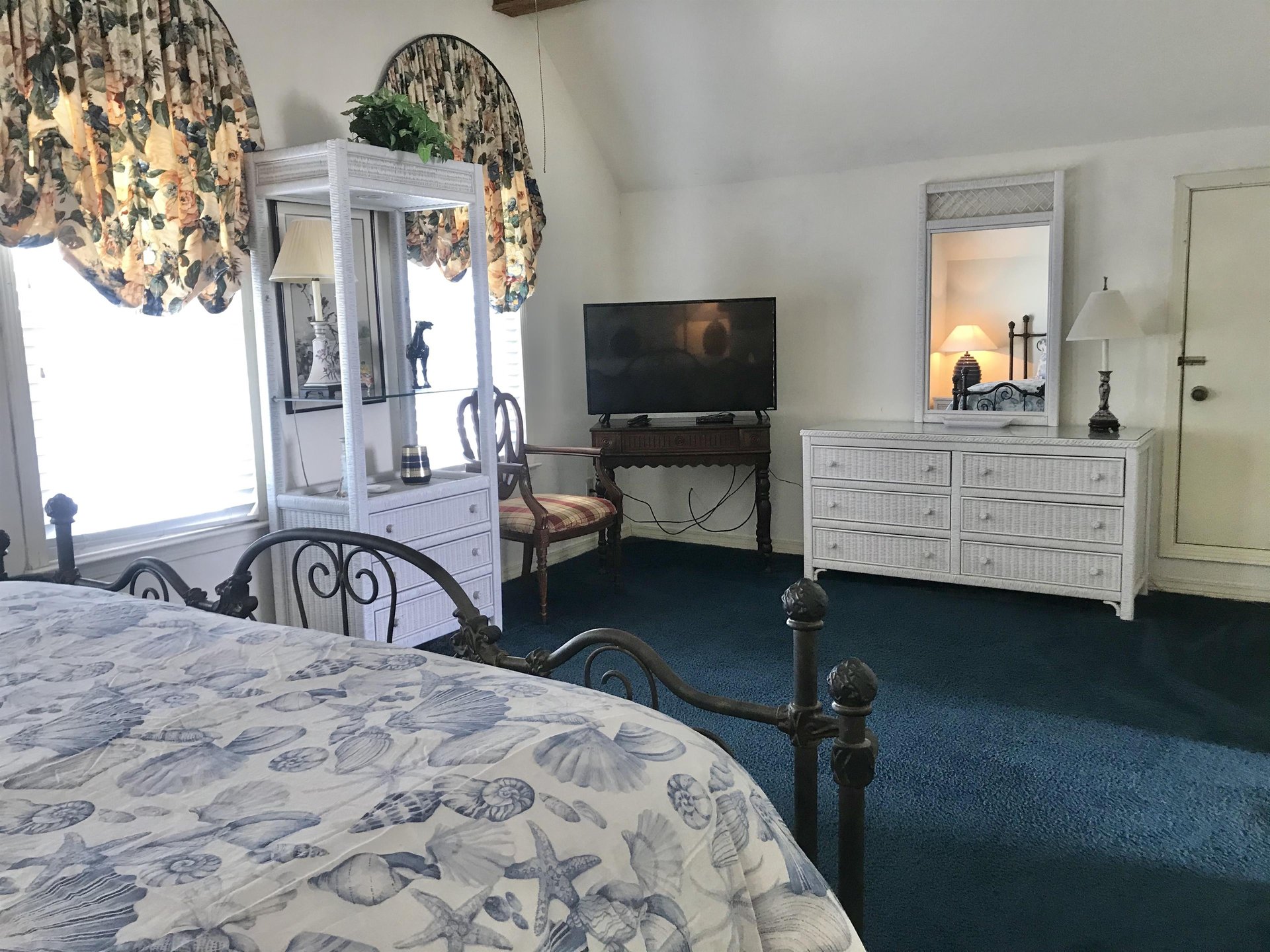 The Cottage 10