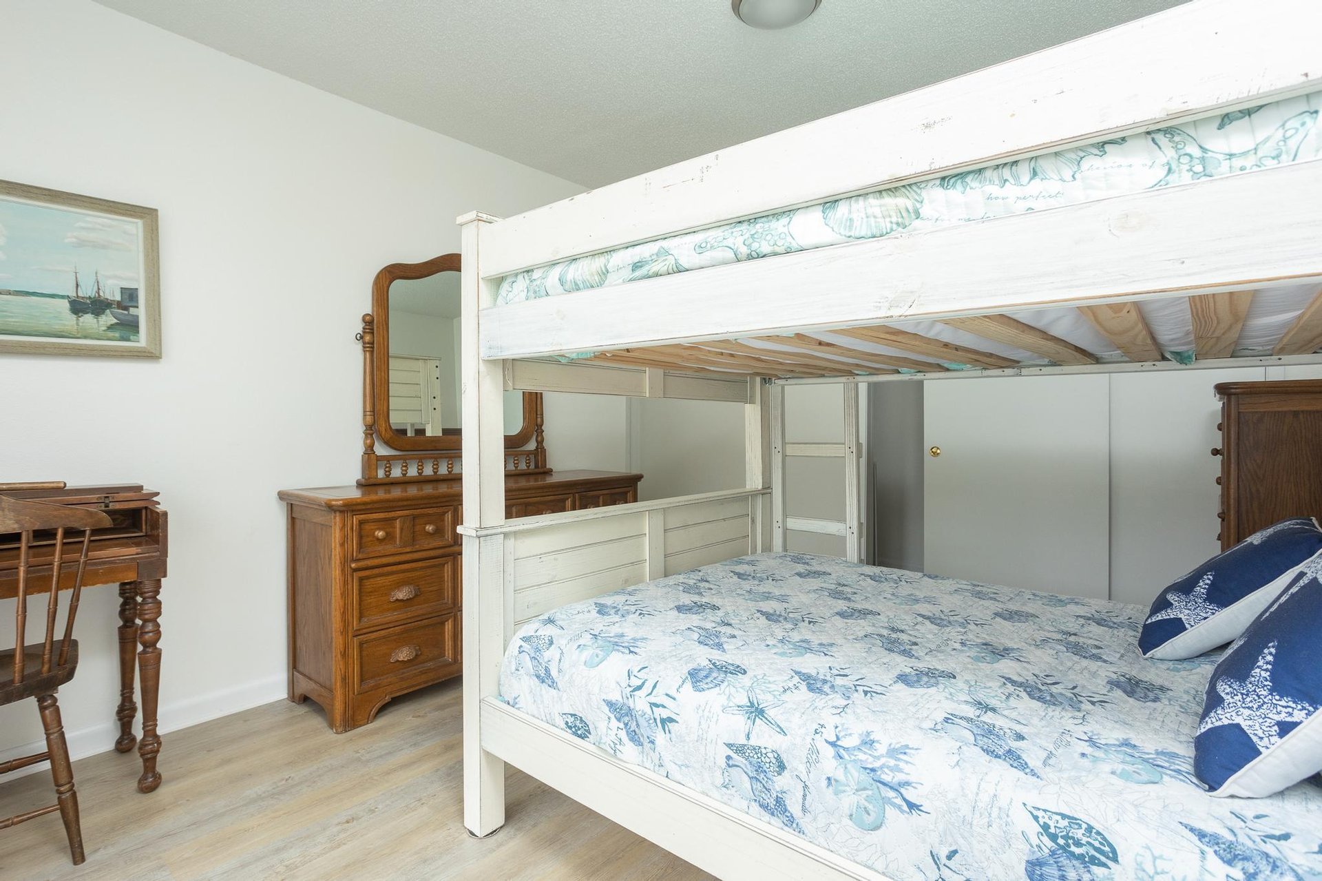 Regency Cabanas E2 21