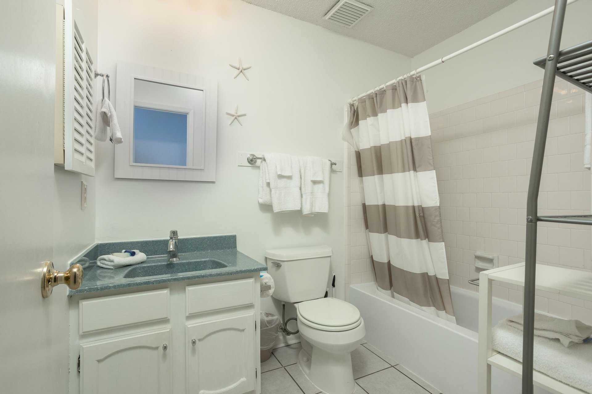 Regency Cabanas E2 22