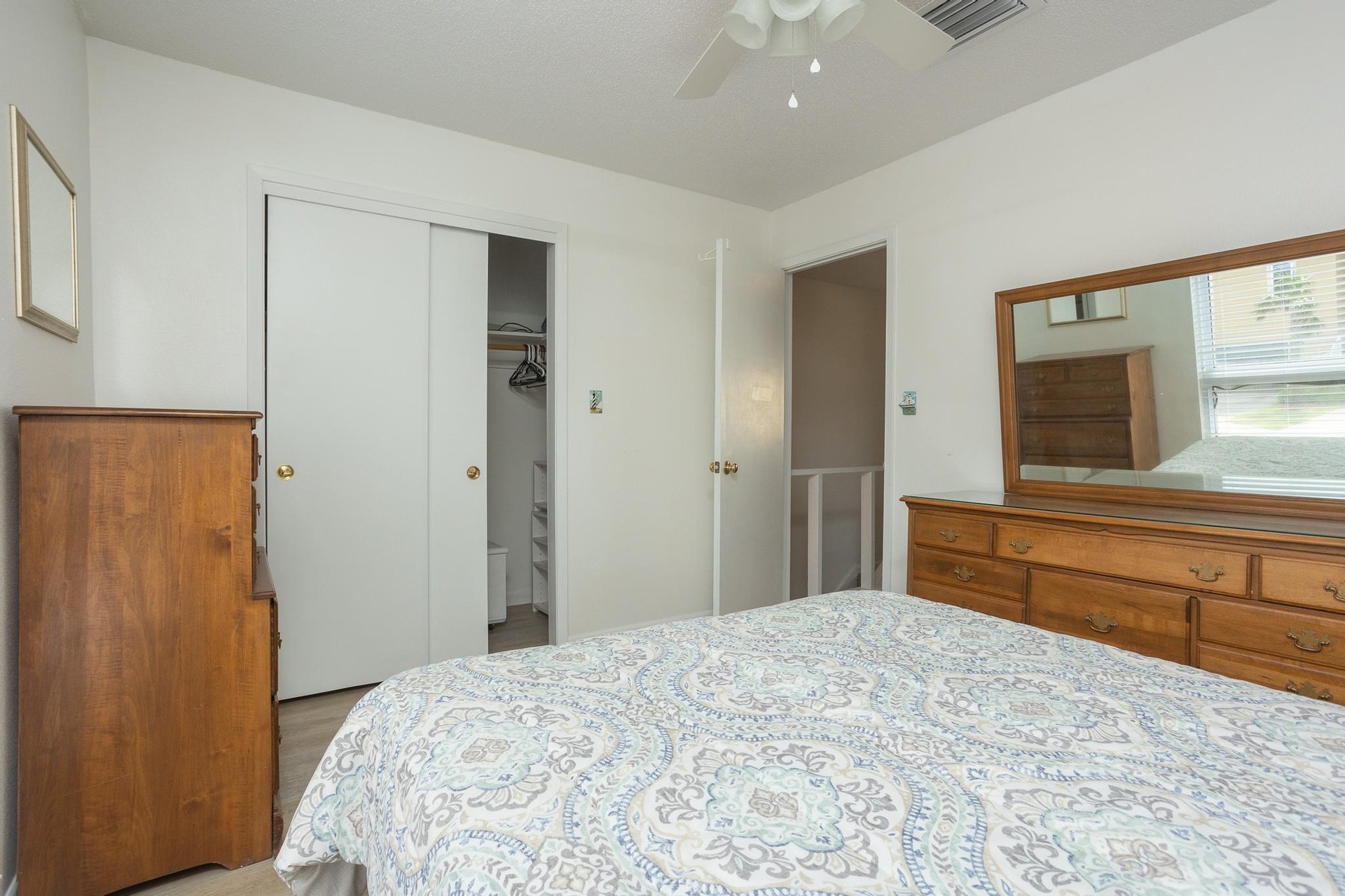 Regency Cabanas E2 24