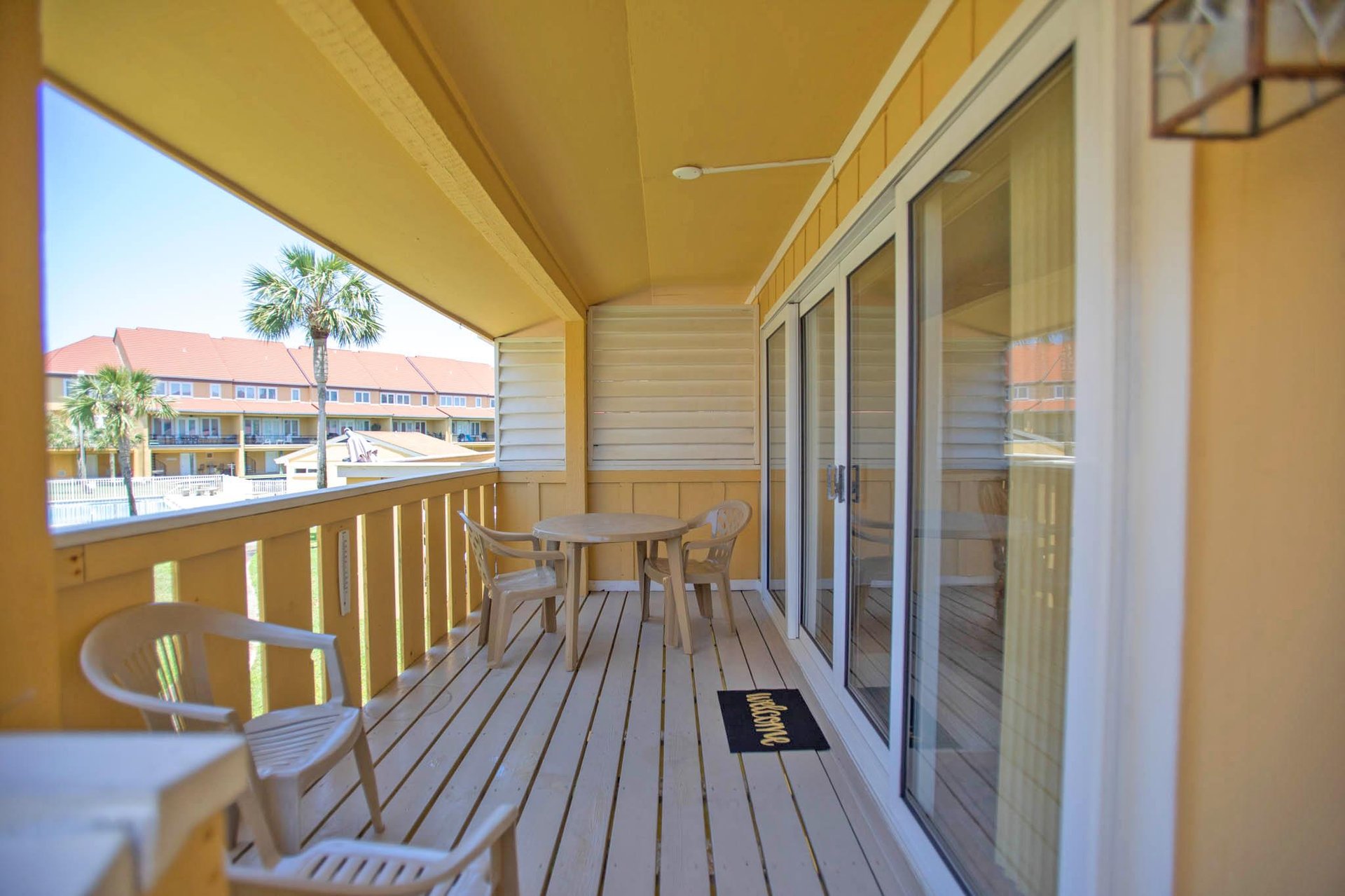 Regency Cabanas E2 25