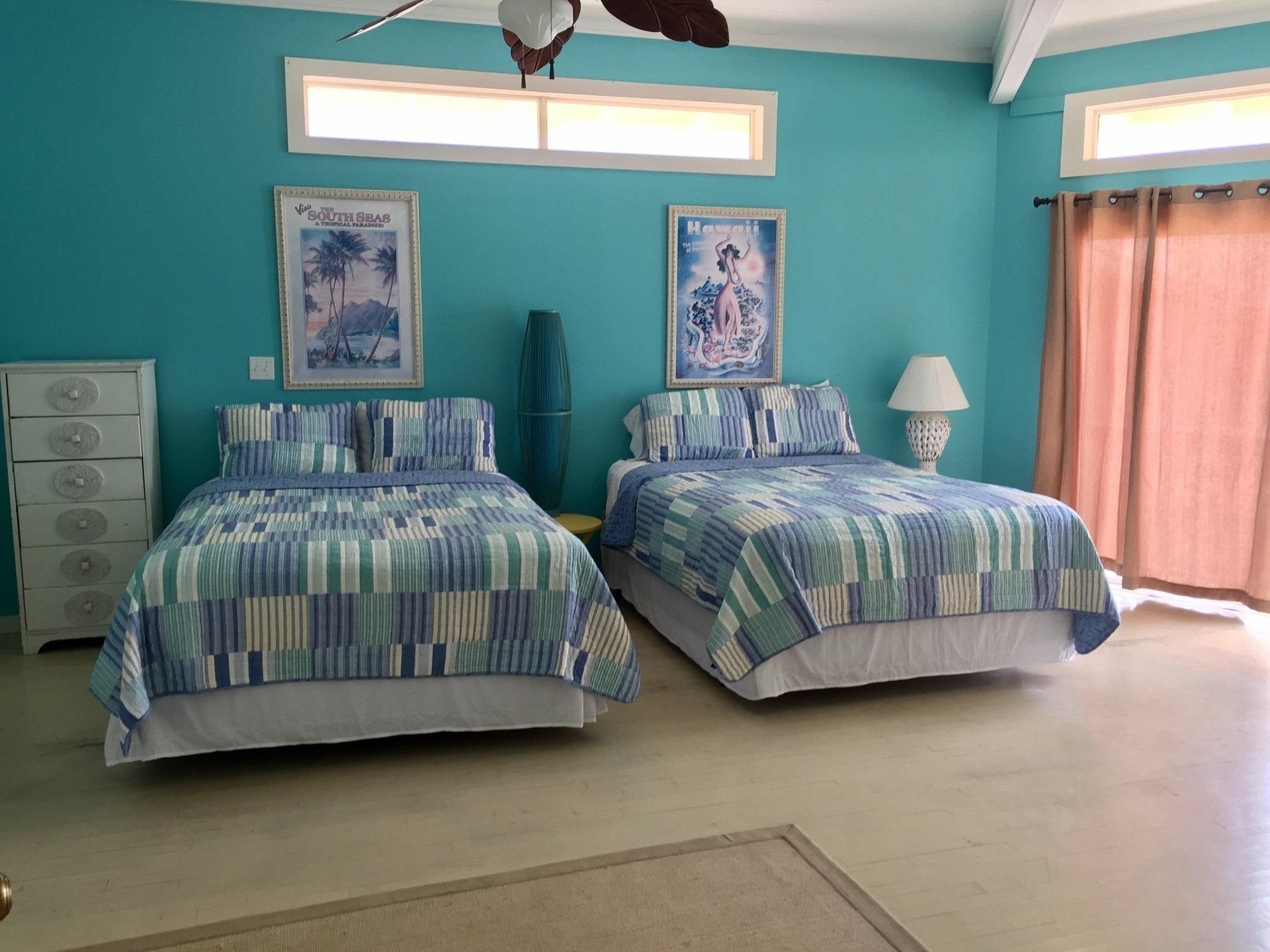 Birdcage  Pet Friendly 17