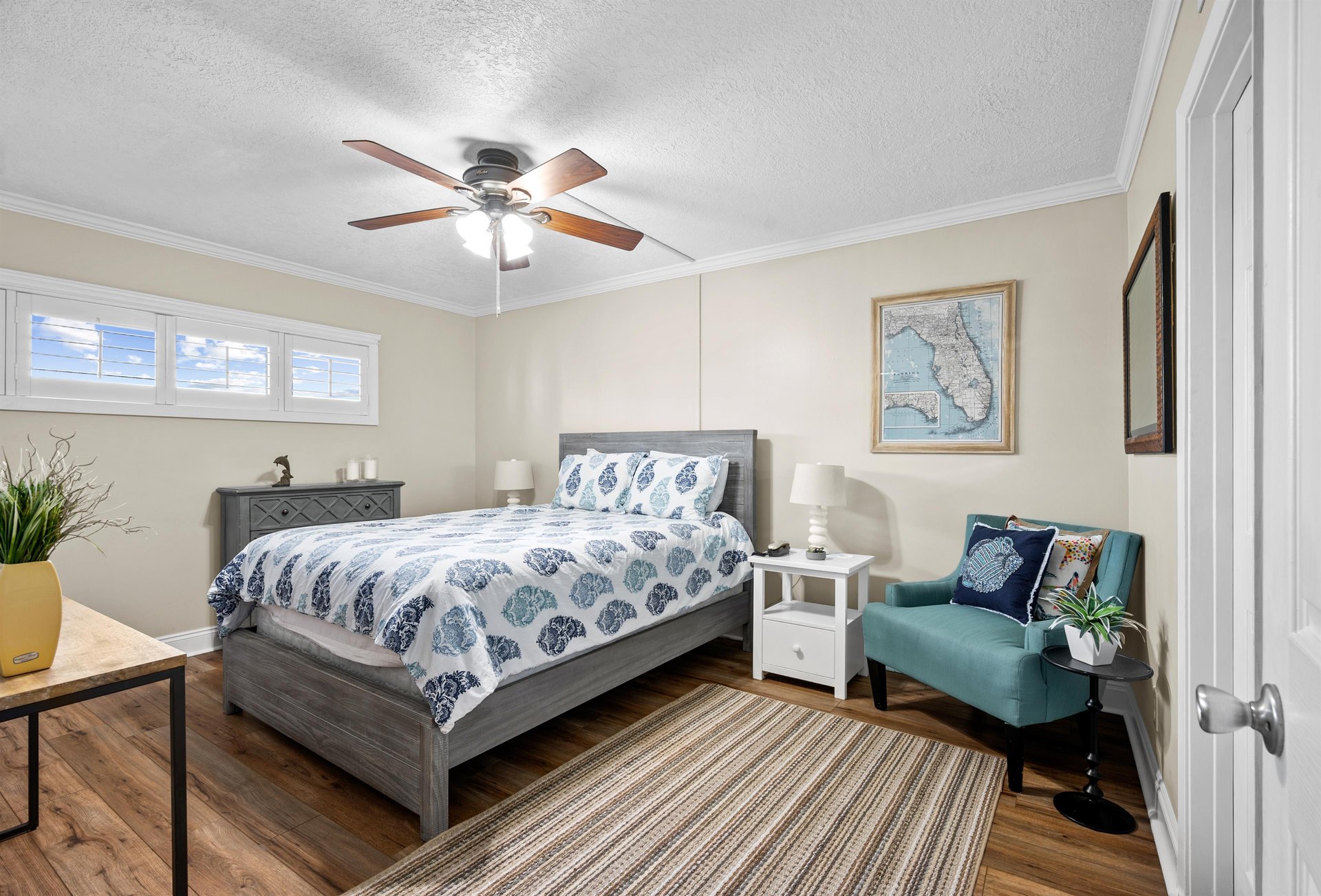 Holiday Surf and Racquet Unit 306 21