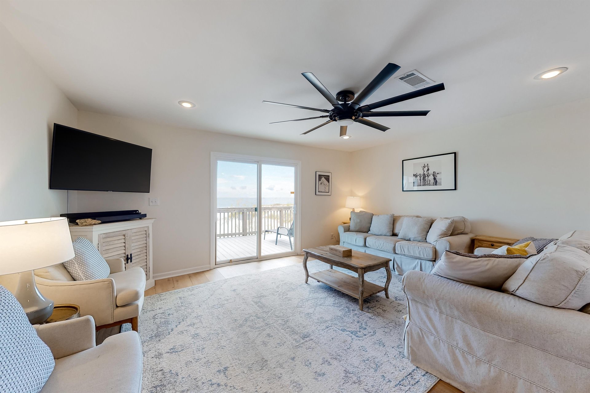 Twin Palms 3