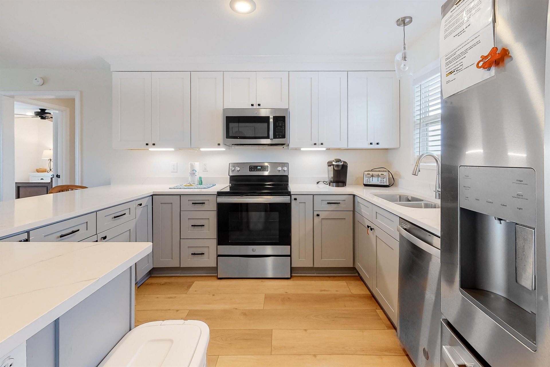 Twin Palms 7