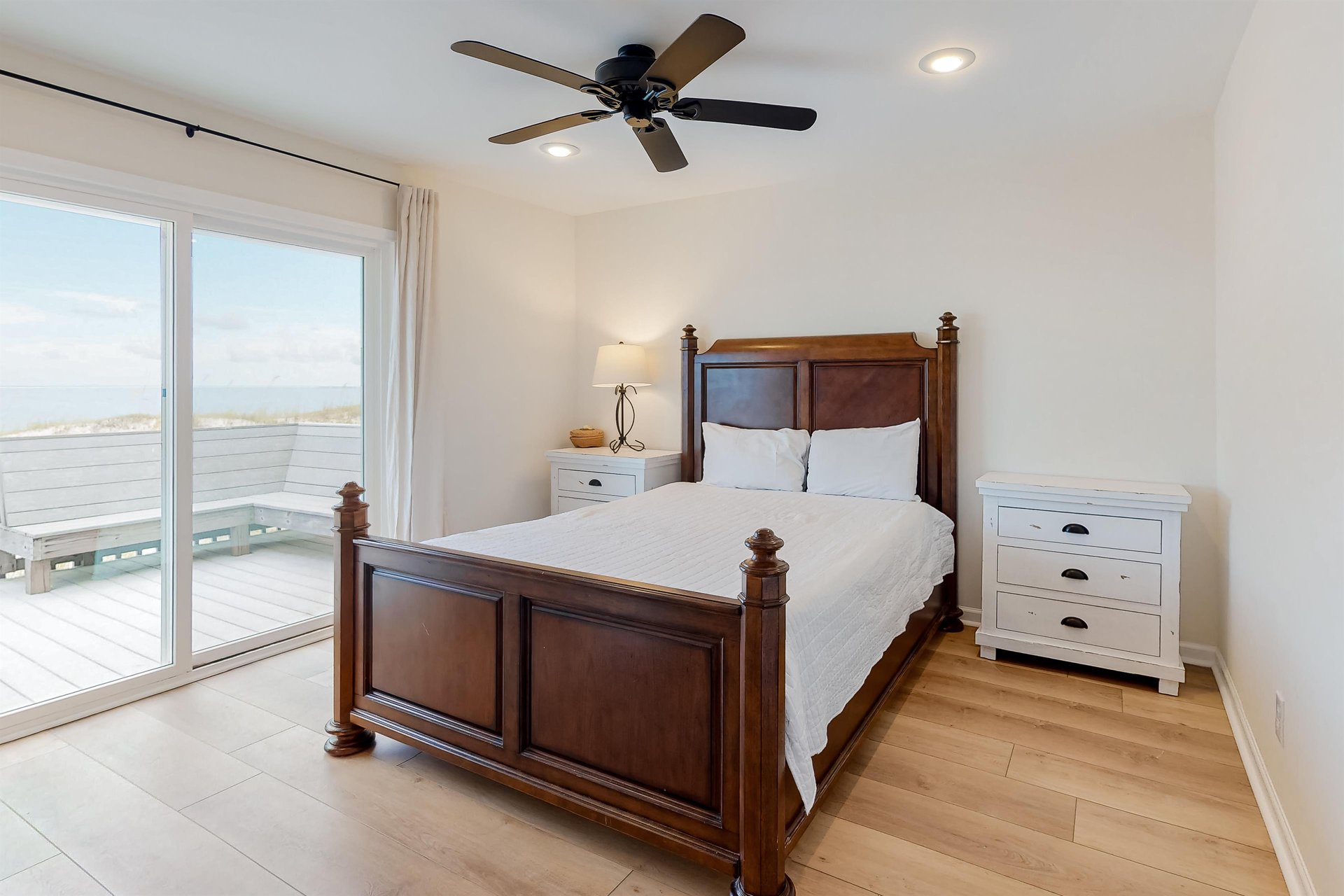 Twin Palms 10