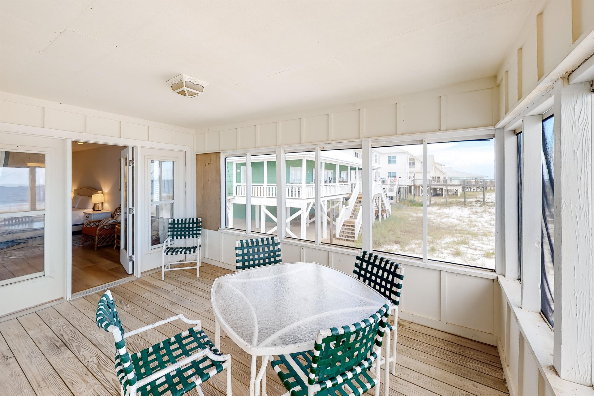 Twin Palms 29
