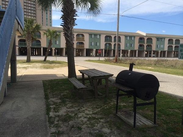 The Cove 212A 17