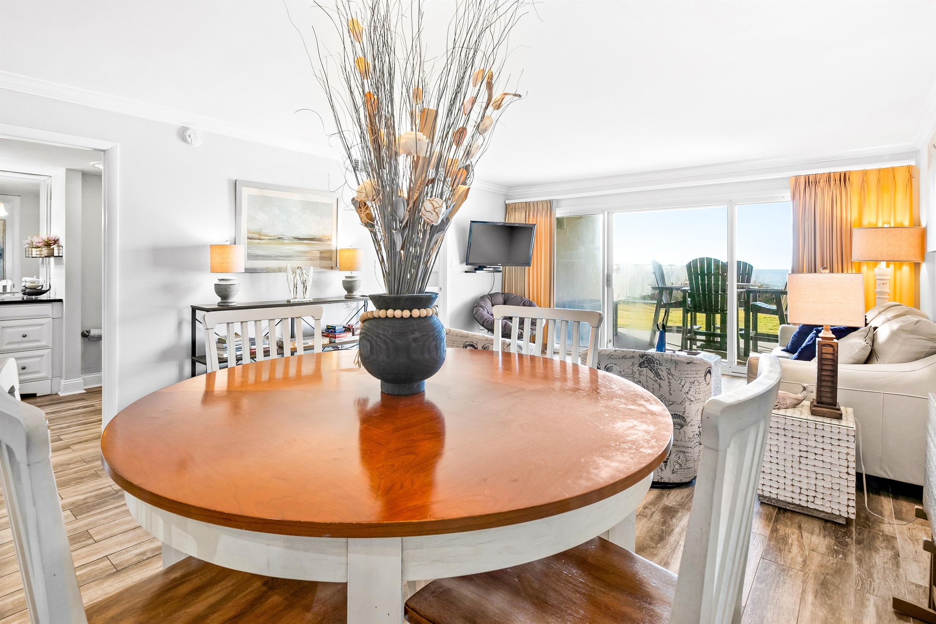 Beach House C102 3