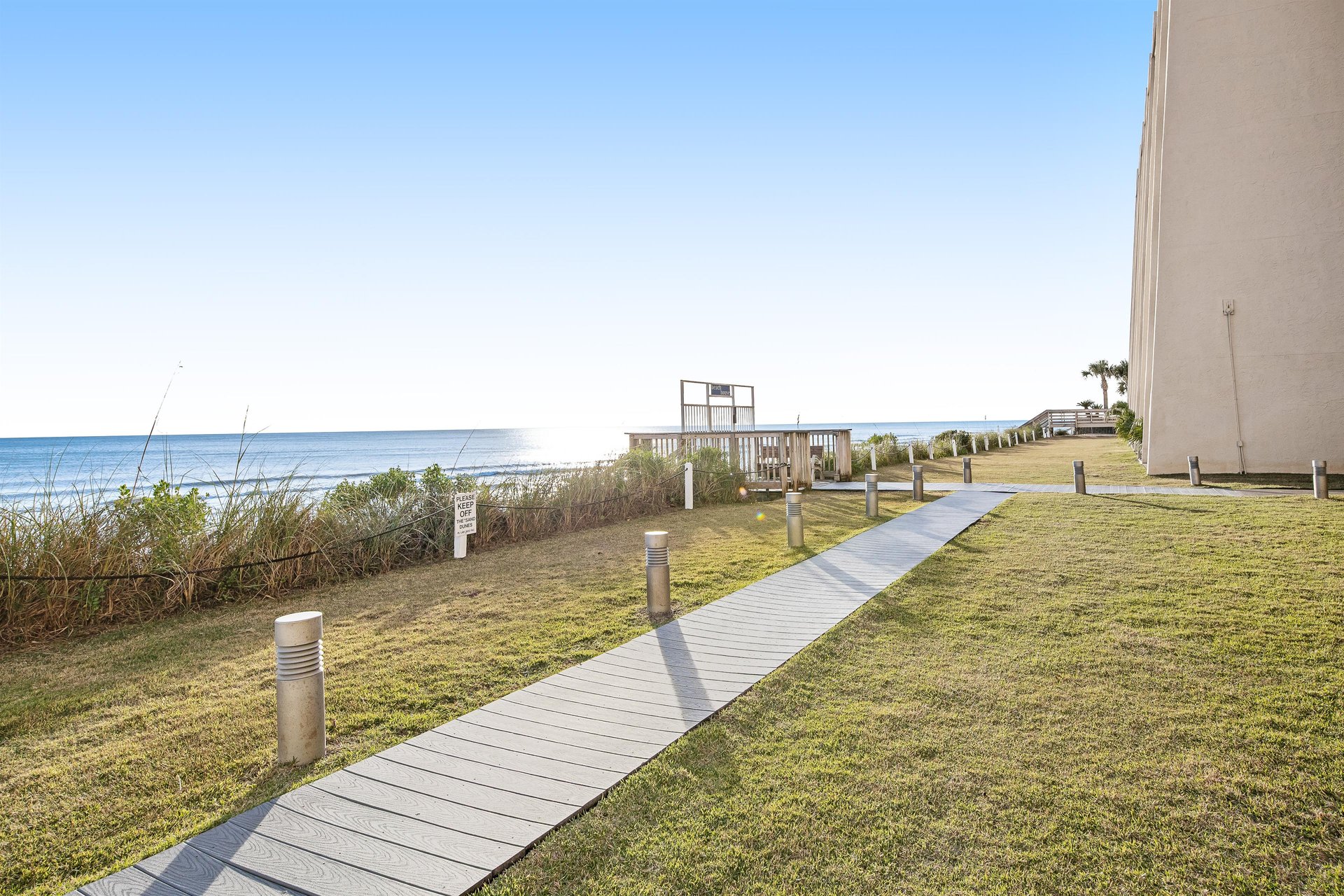 Beach House B303 34