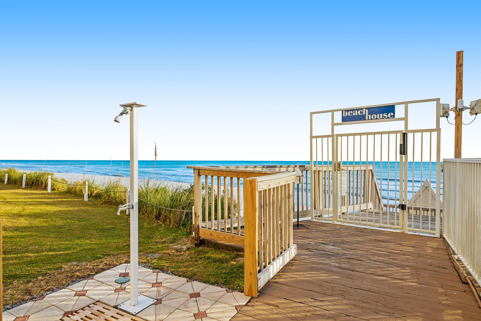Beach House B404 29