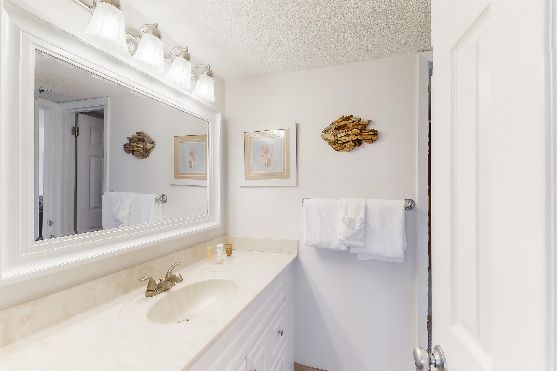 Beach House A601 16