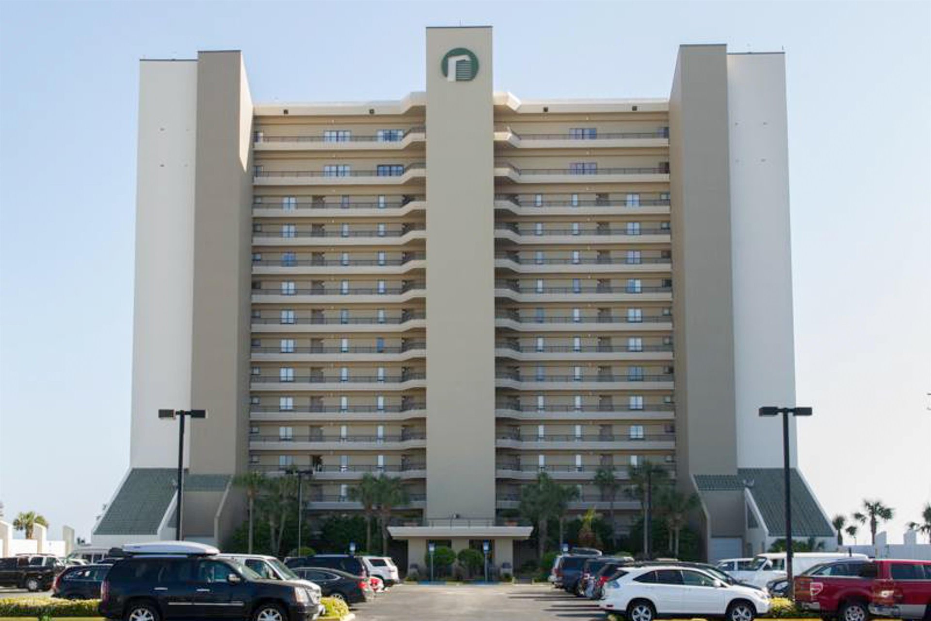 Emerald Towers 0106 20