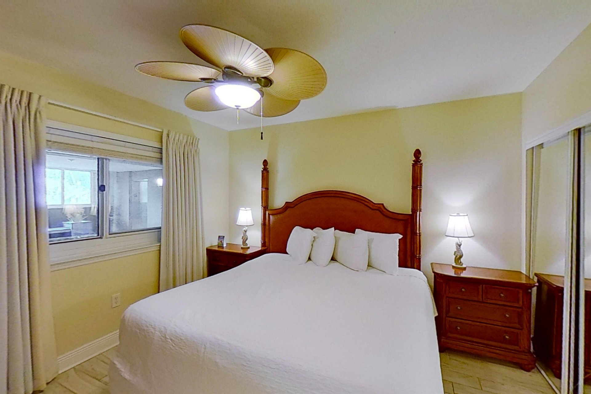 Emerald Beach Resort 0235 12