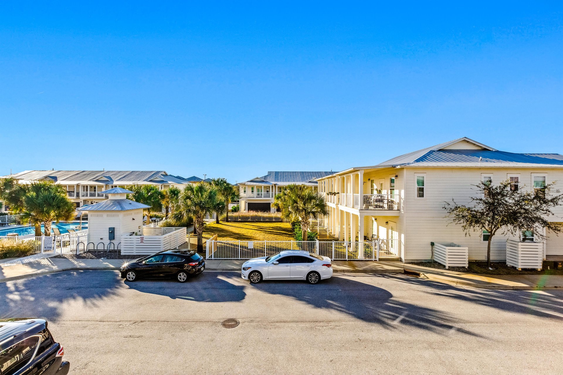 Crystal Beach Dr Townhomes C116 26