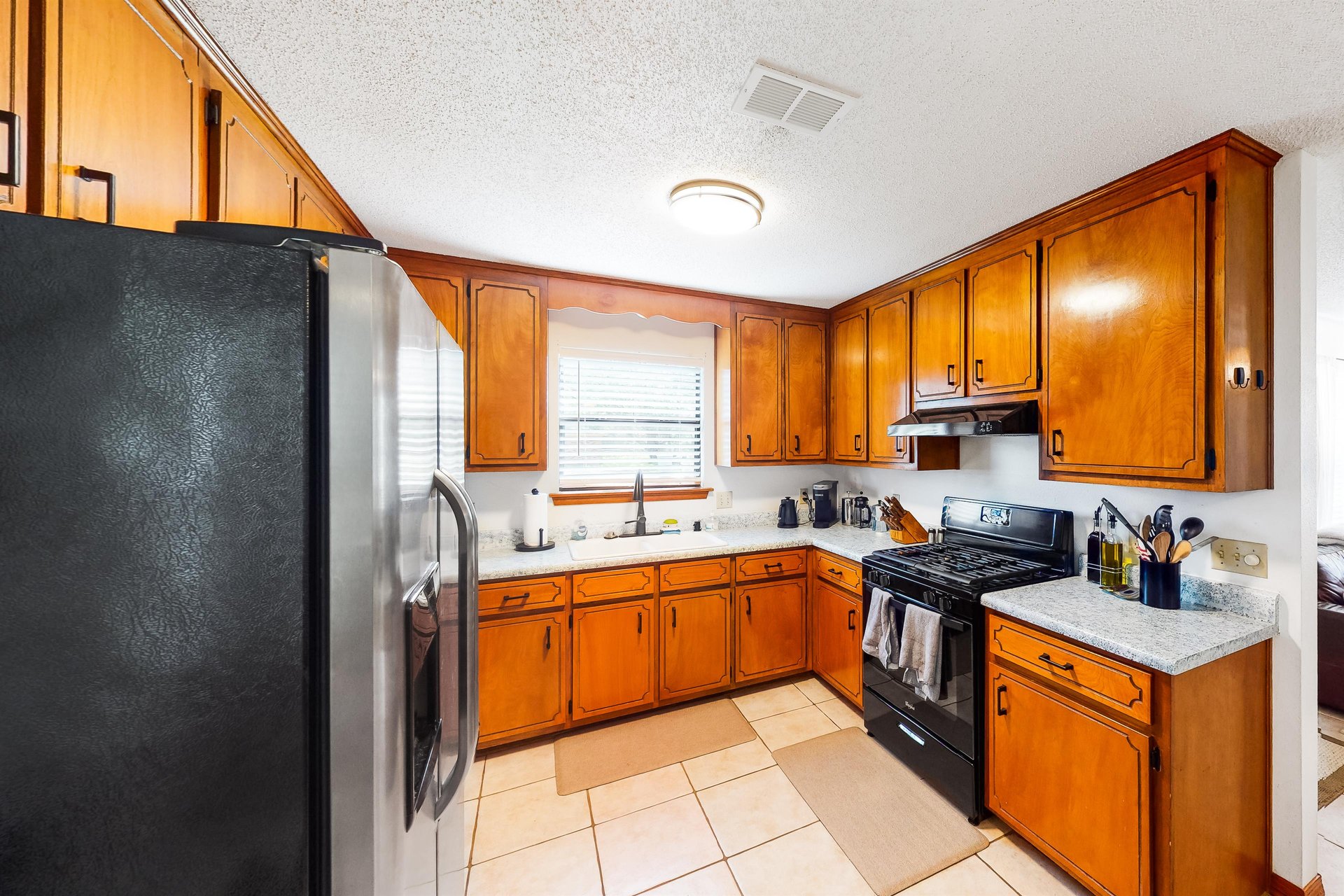 Driftwood Place 7