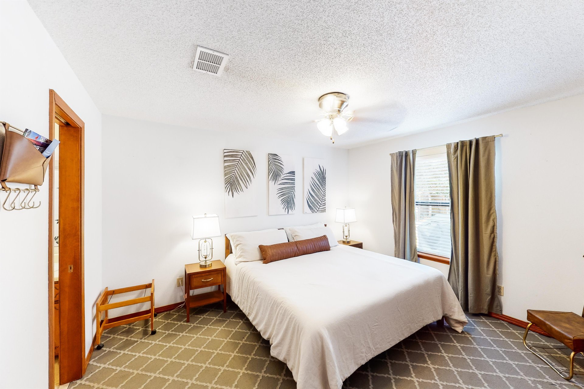 Driftwood Place 8