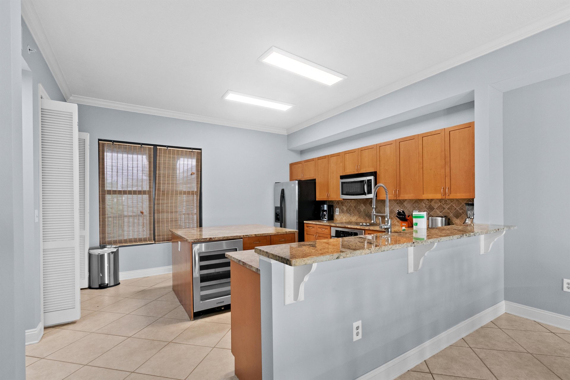 Abacos 405 8