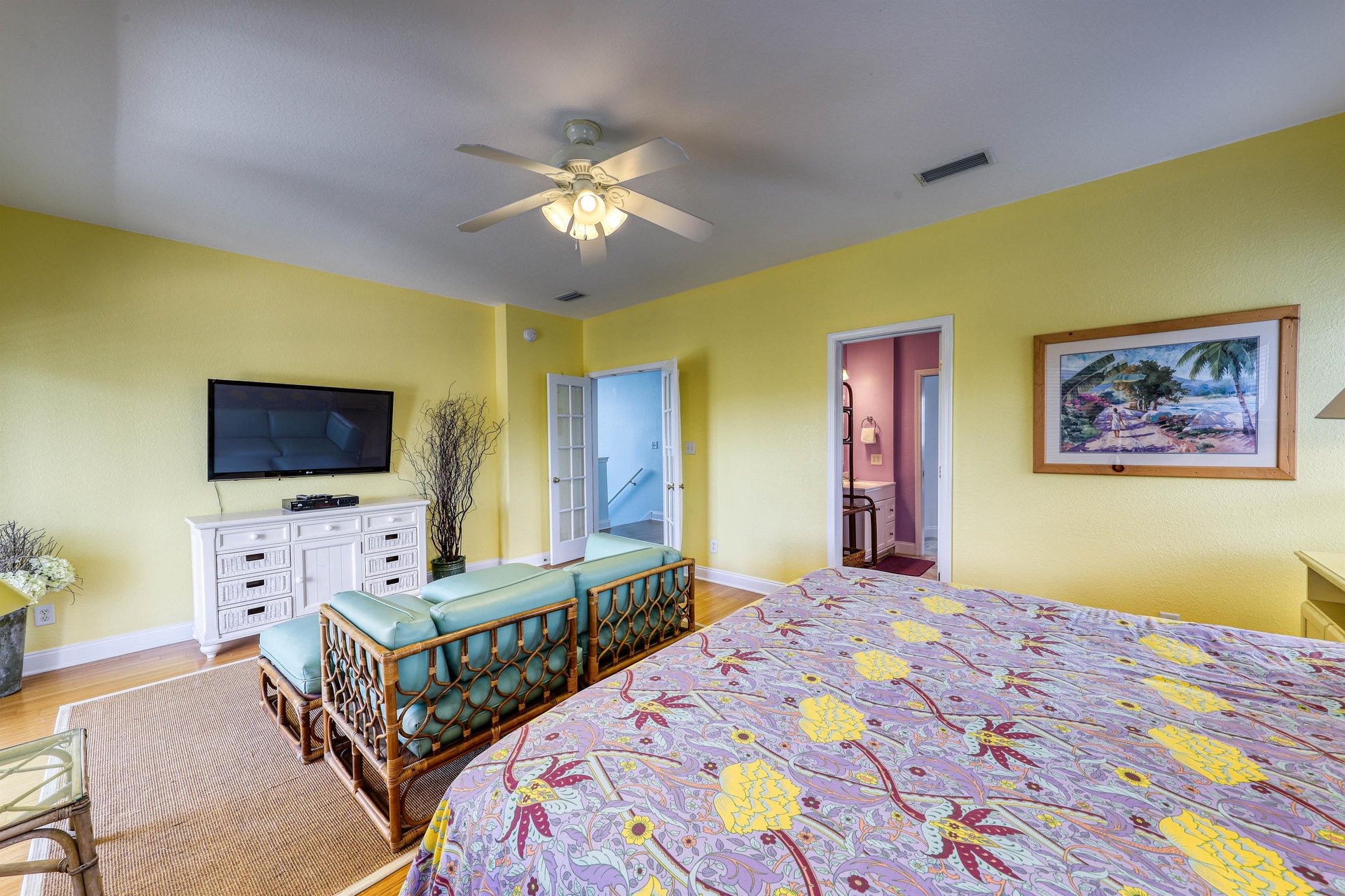 Flamingo Cove 30