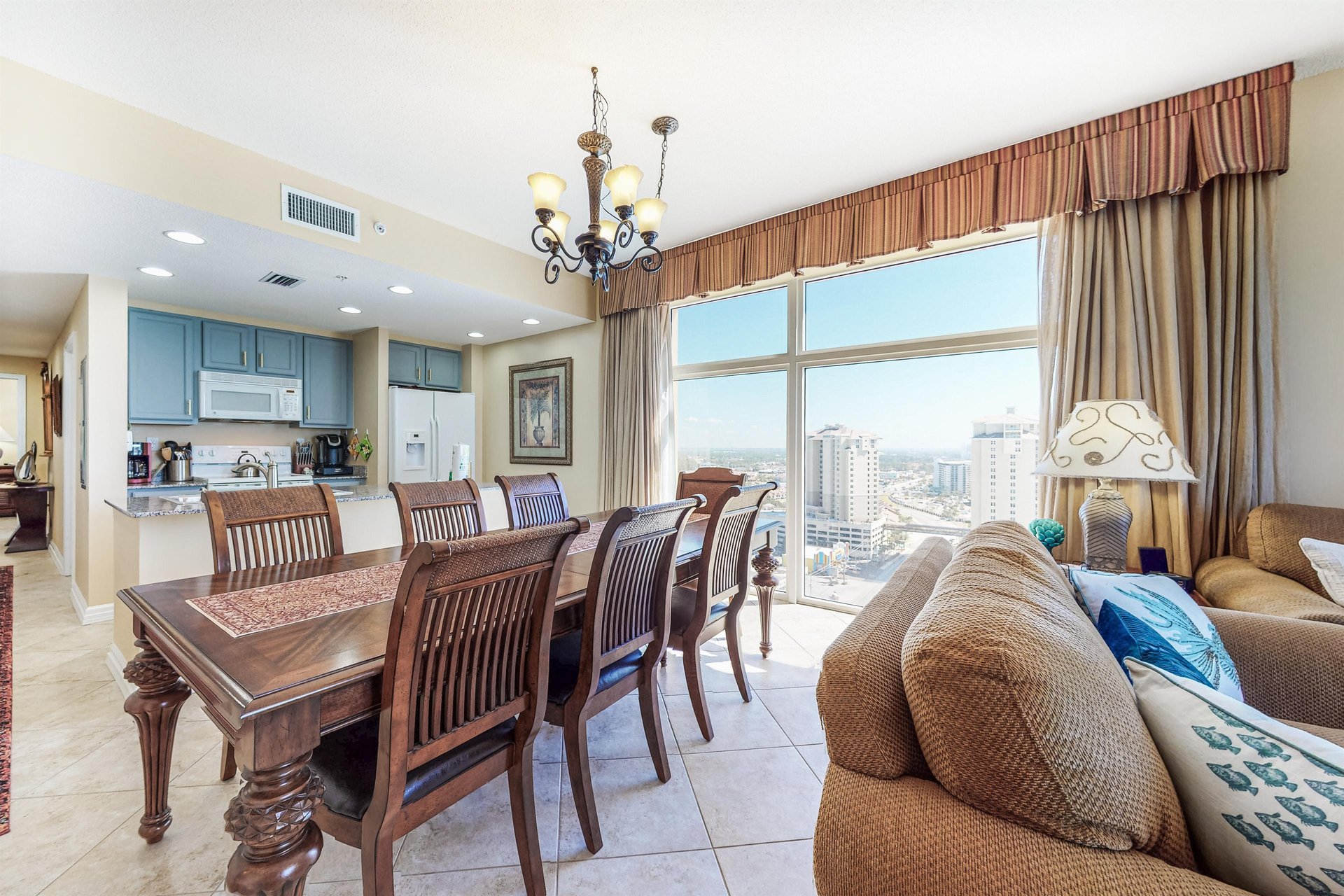 Dolphin Vista 10