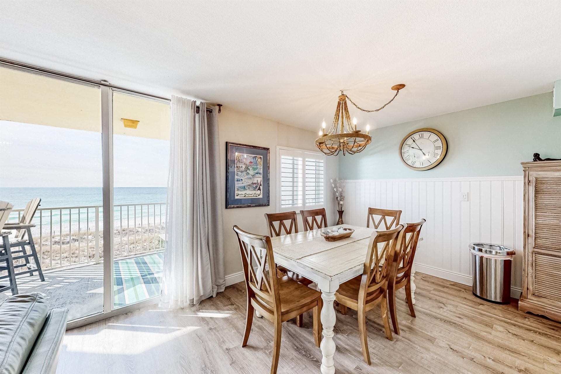 Dune Pointe 401 6