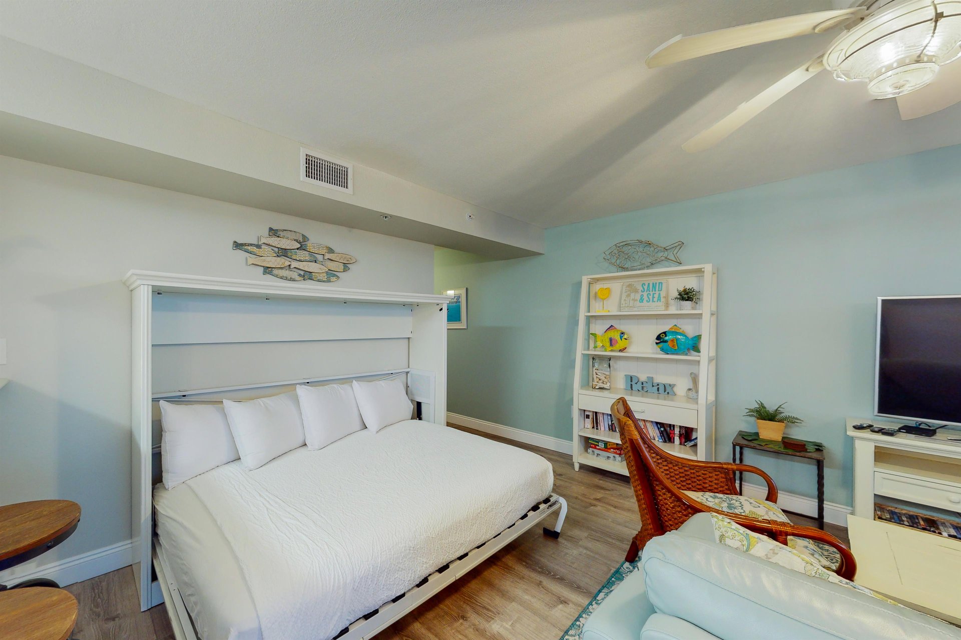 Dune Pointe 401 8