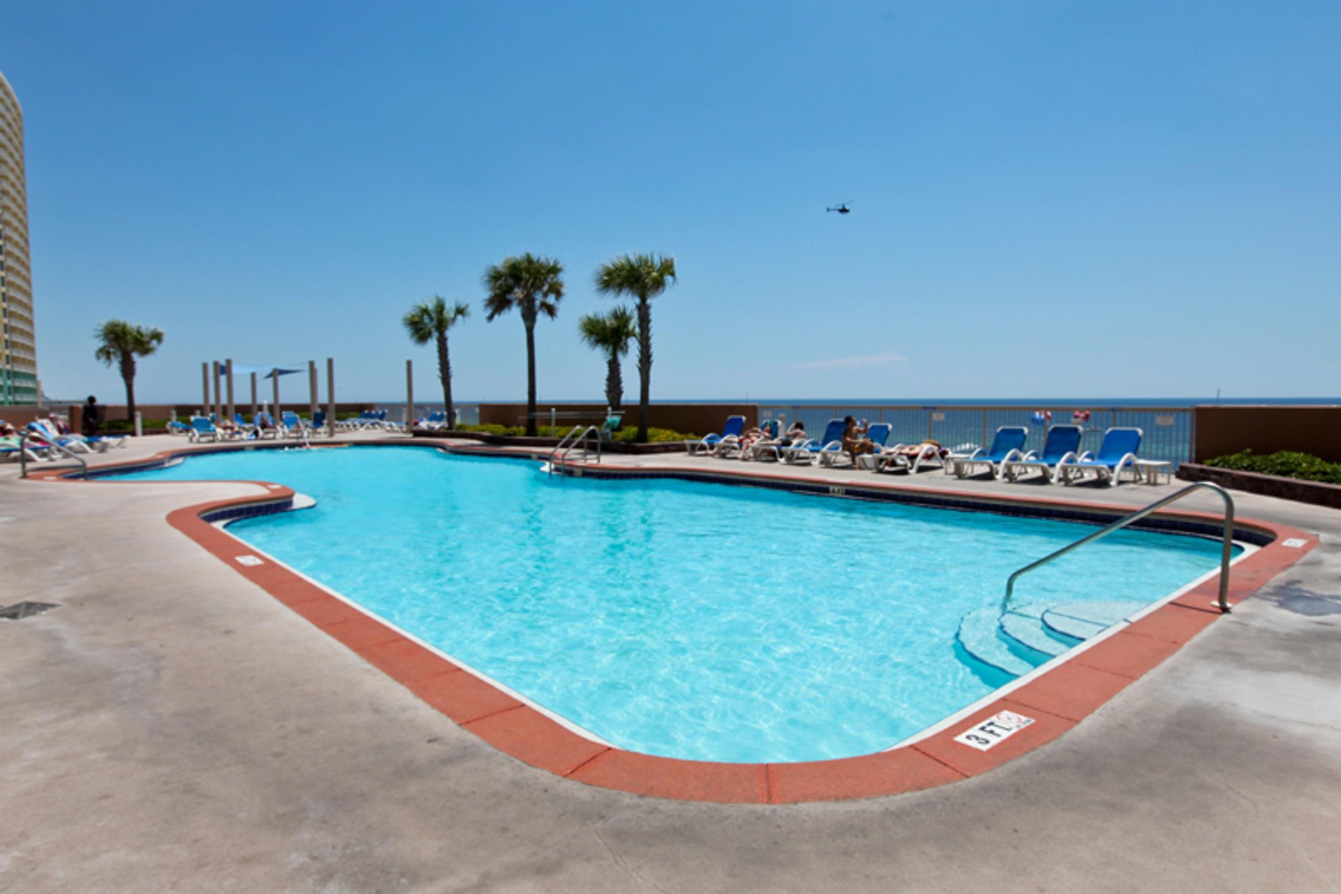 Sunrise Beach 706  Beachfront Condo 2
