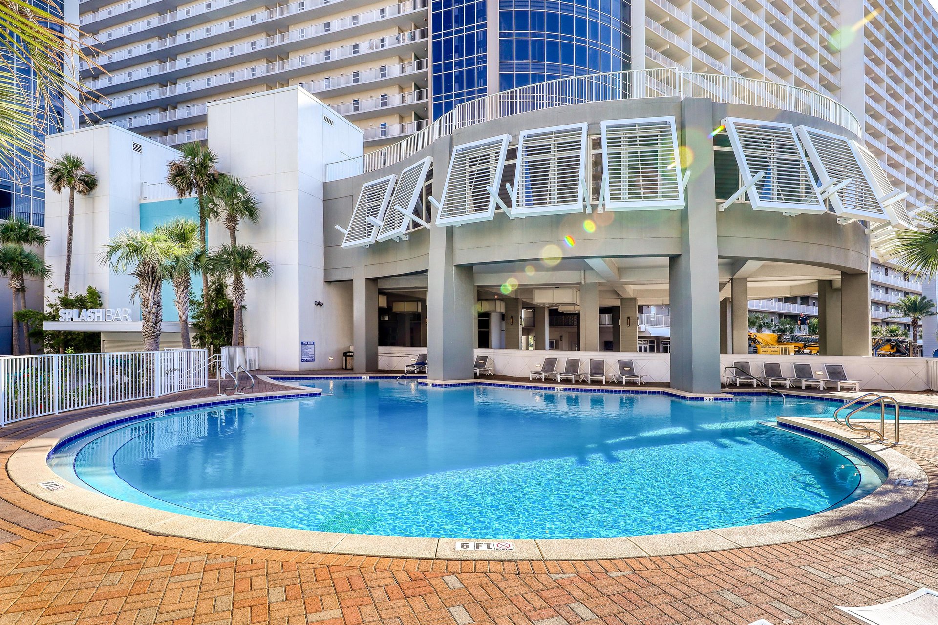 Laketown Wharf 933 5