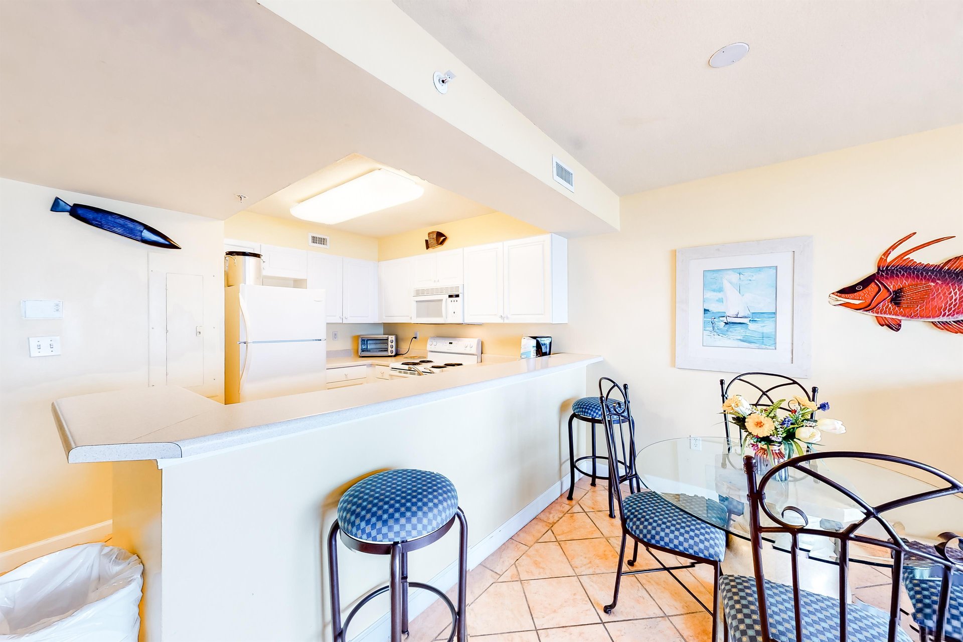Pelican Isle 216 3