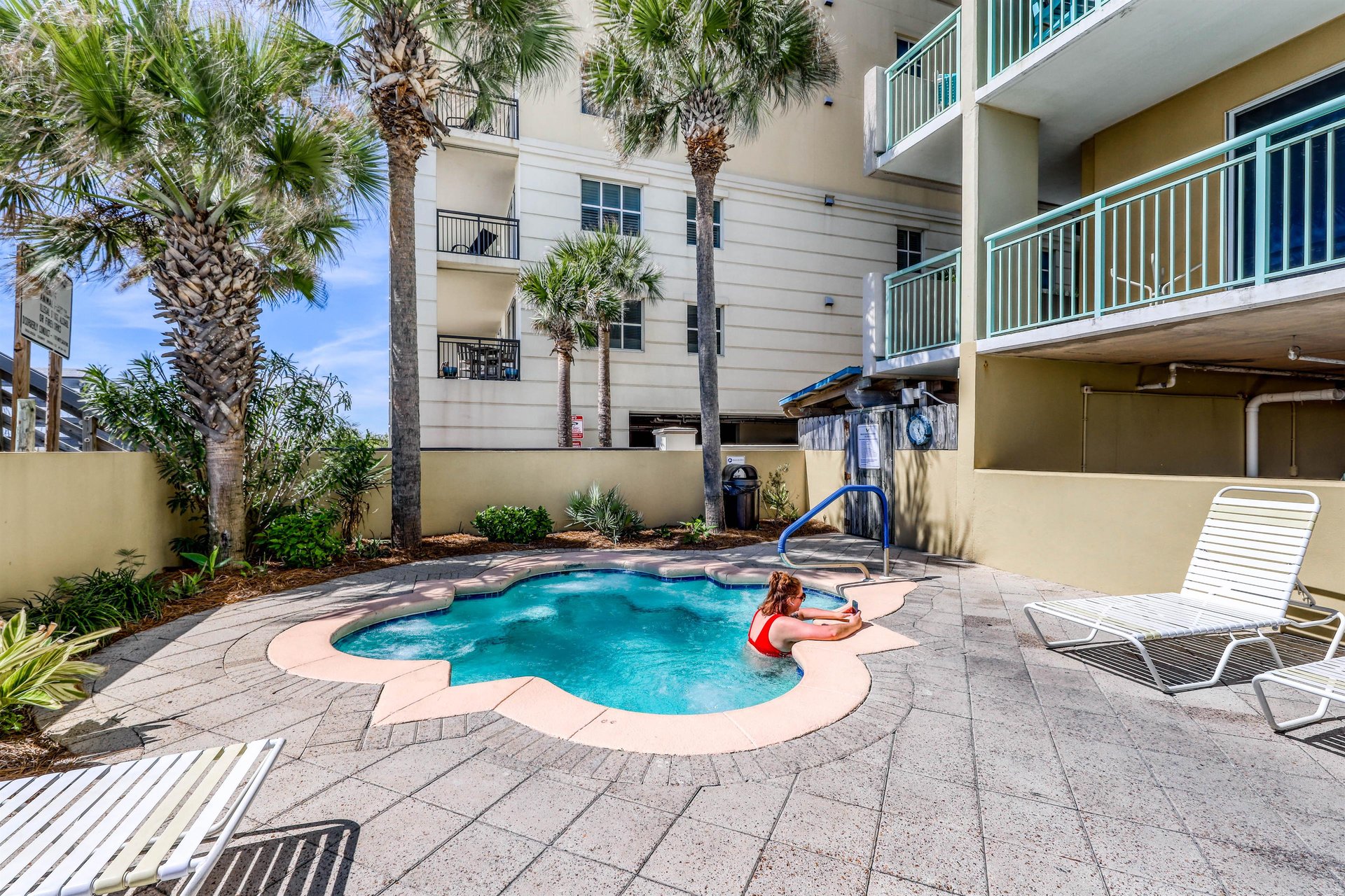 Pelican Isle 114 18