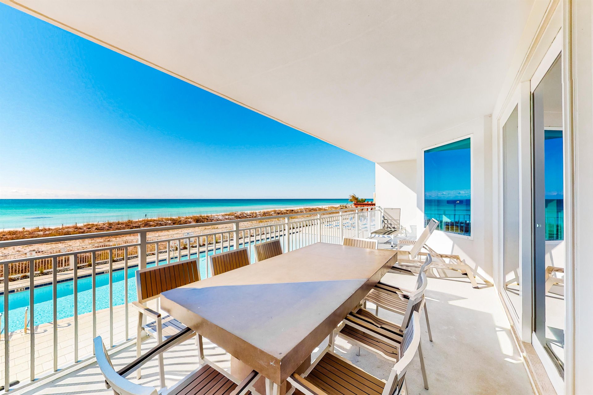 Blu Condos 205 1