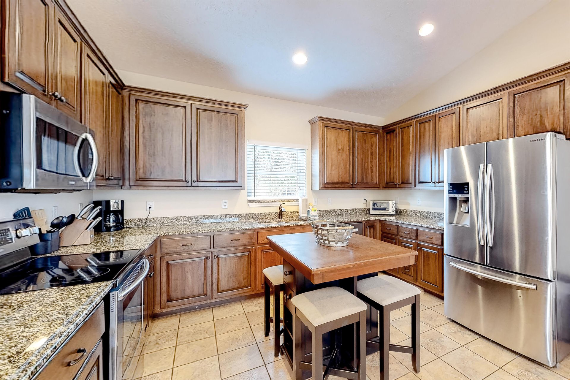 2 Palms B 7