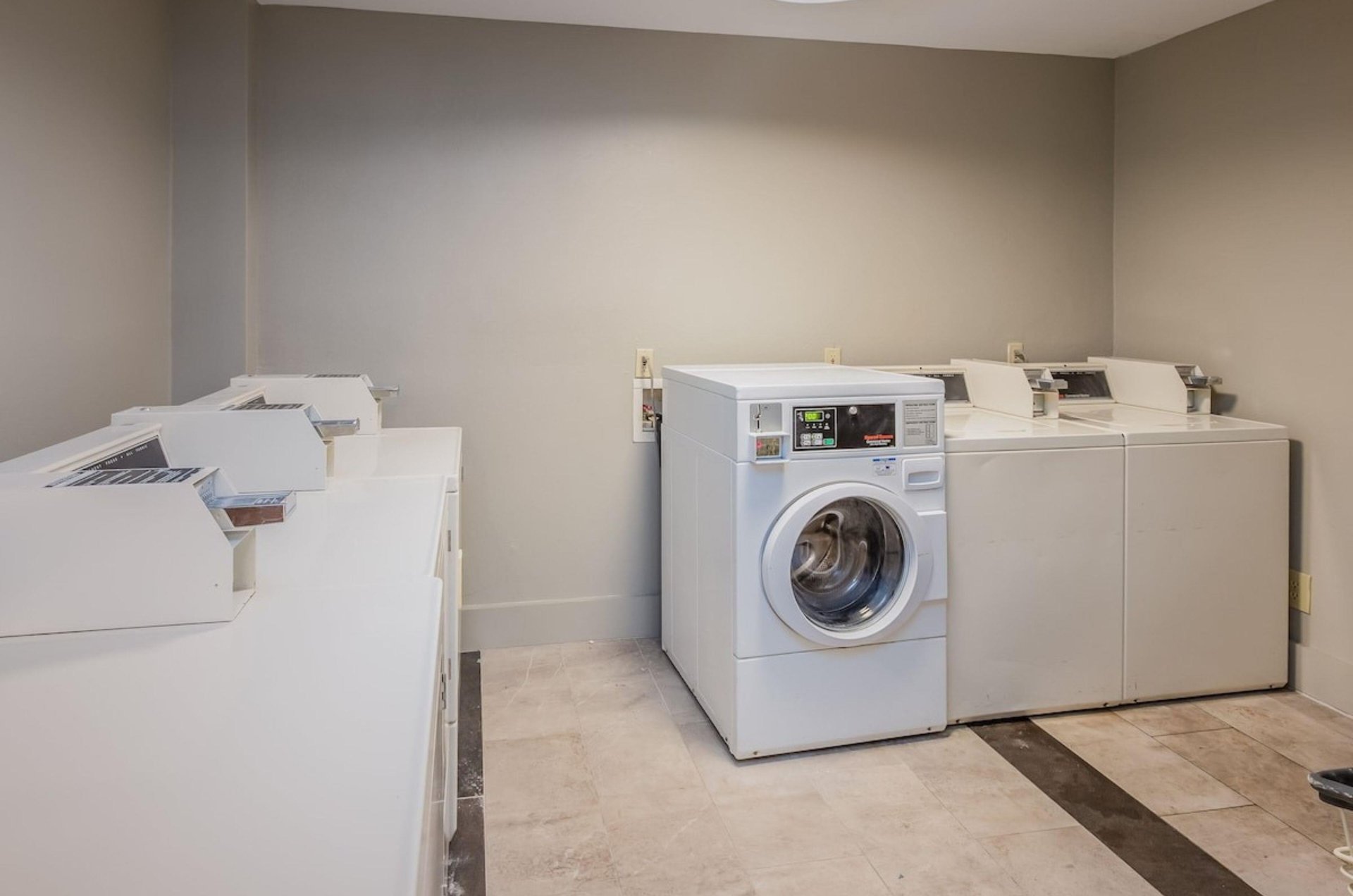 The laundry room at Holiday Inn Express in Orange Beach Alabama