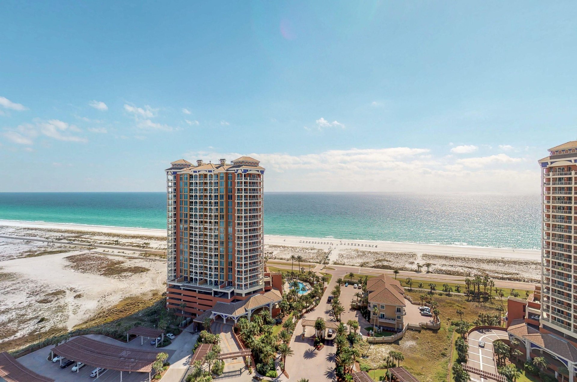 Portofino Island Resort is perfectly nestled between the Gulf and the Intercoastal Waterway