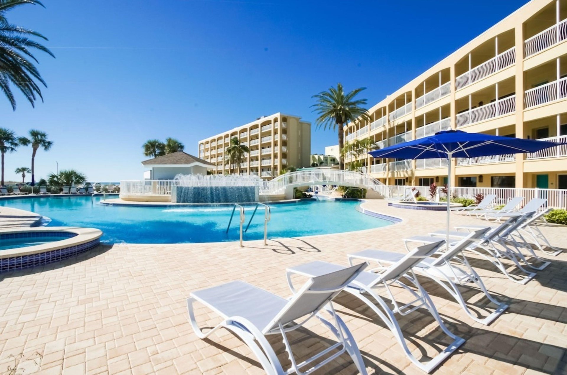 Coral Reef Beach Resort includes outdoor fun for all the family