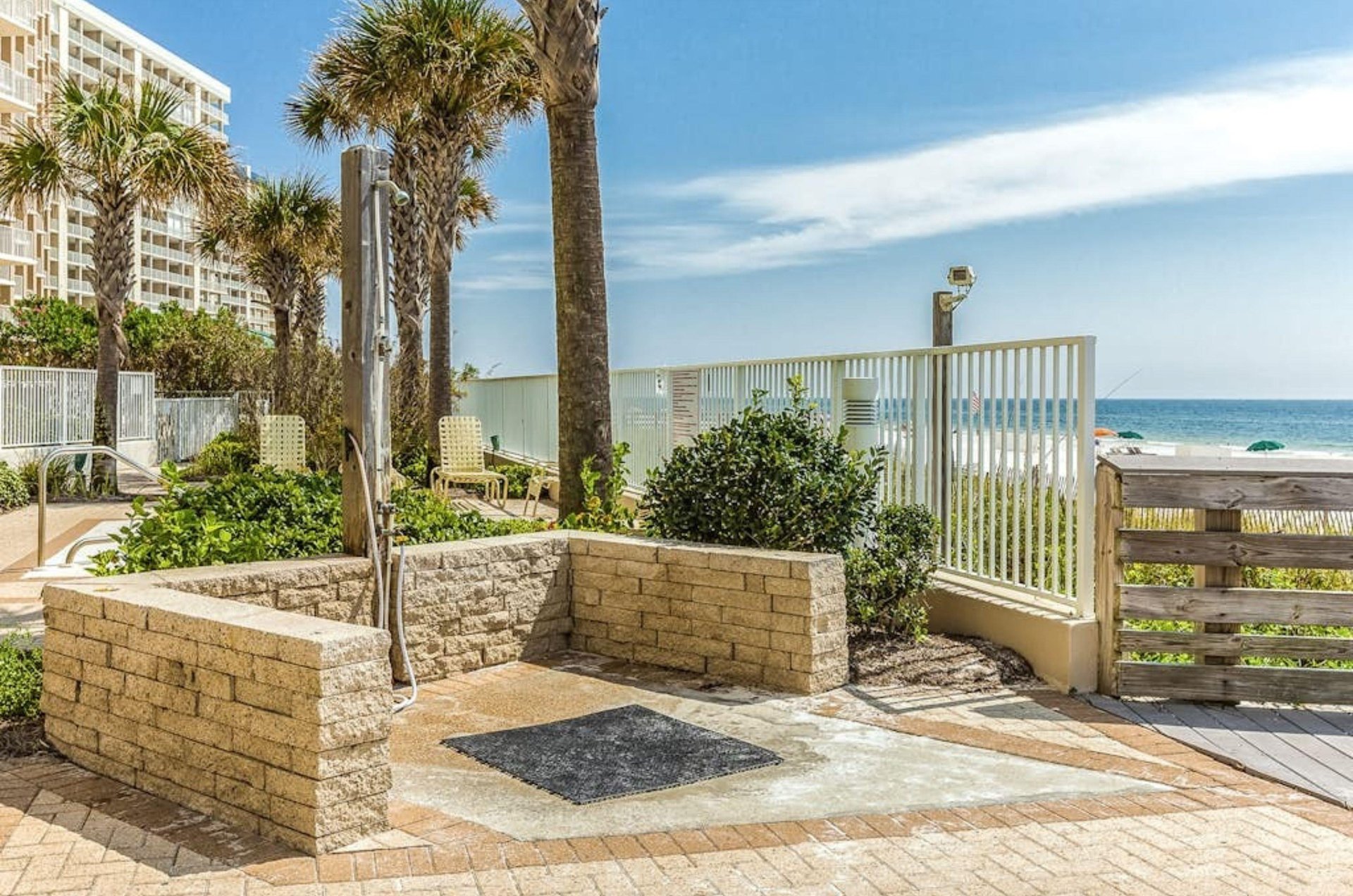 The outdoor shower on the boardwalk at Pelican Pointe in Orange Beach Alabama