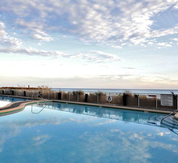 Closeup view of Gulffront pool at Waters Edge Condos in Fort Walton Florida
