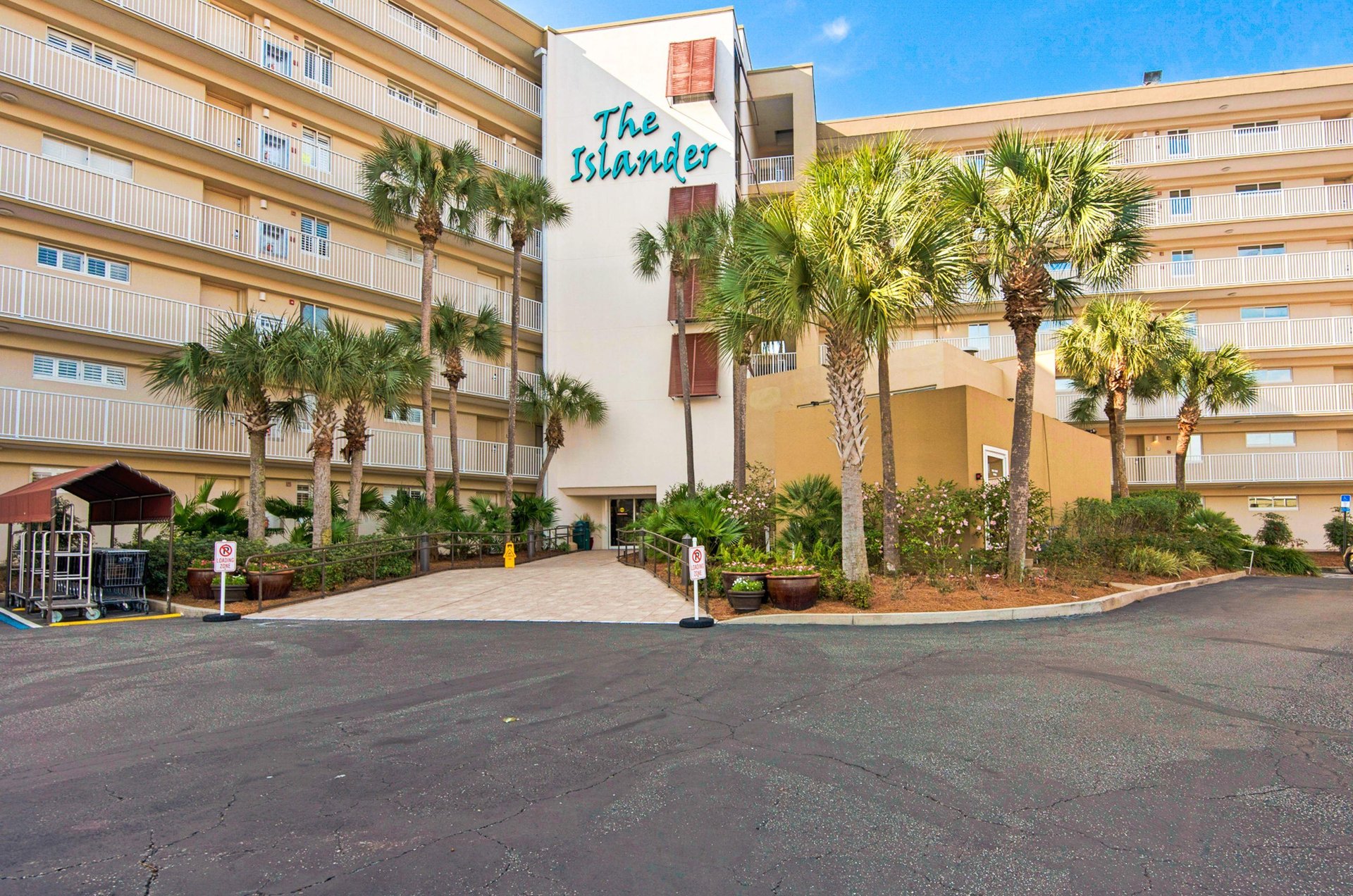 Entrance to The Islander resort
