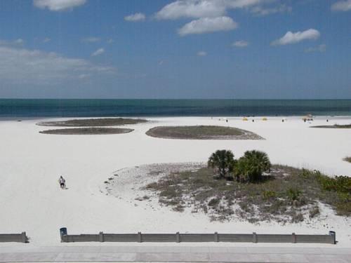 Surf Beach Resort in St Pete Beach FL 70