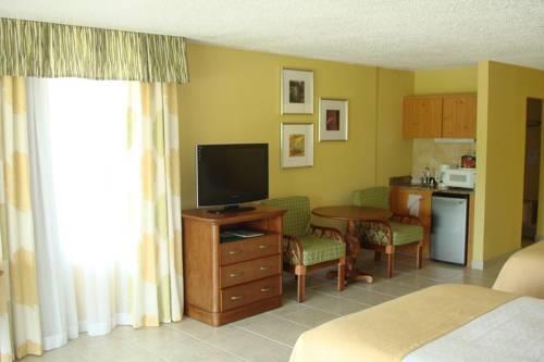 Wyndham Garden Fort Myers Beach in Fort Myers Beach FL 42