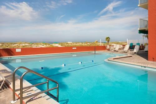 Island Inn Beach Resort in Treasure Island FL 98