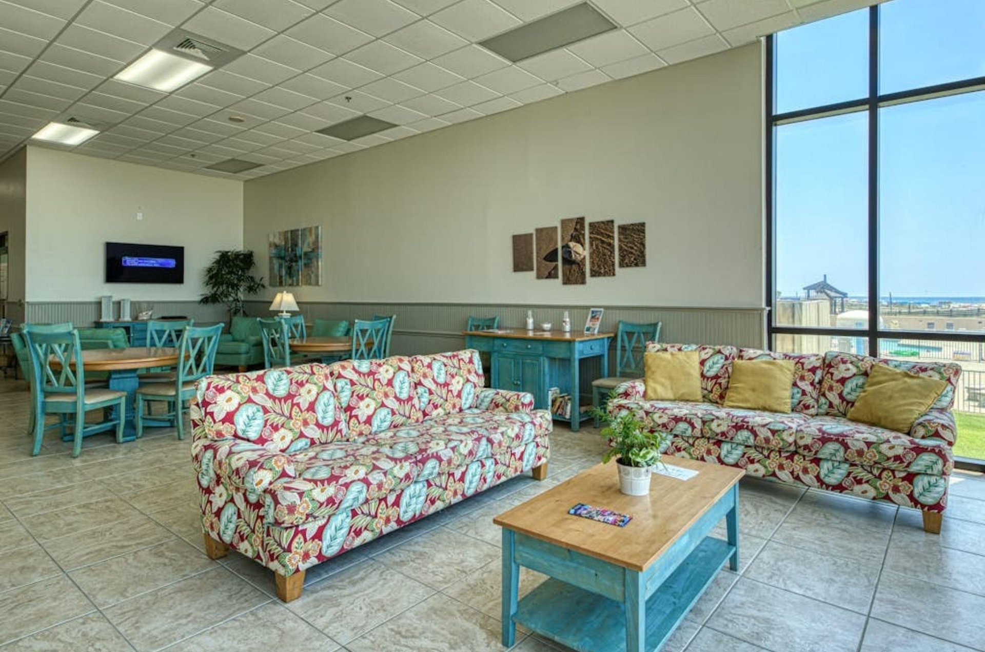 Enjoy the lovely lobby